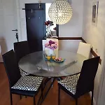 Adriatica Apartman *
