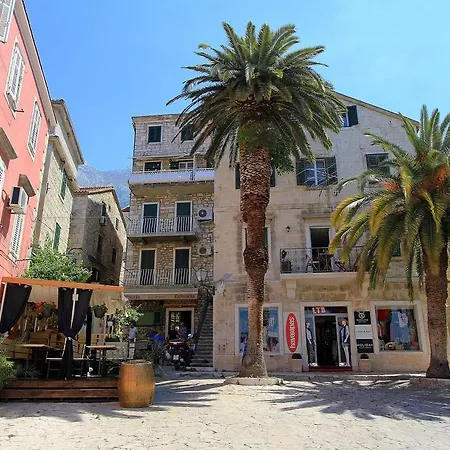 アパート Adriatica