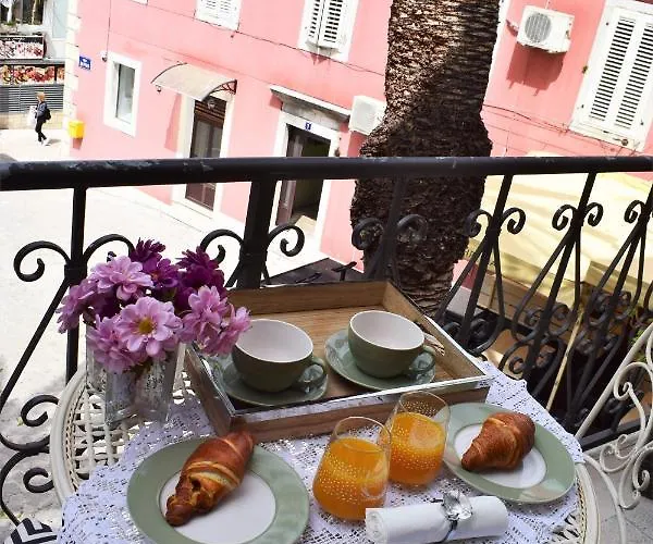 Апартаменти Adriatica