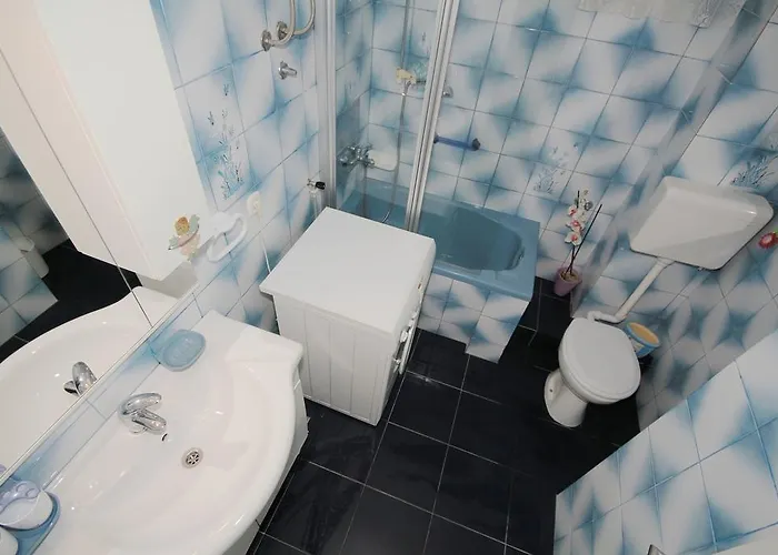 Adriatica * Макарська